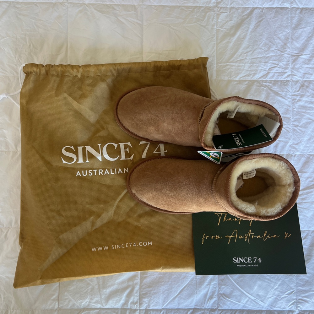 UGG Since 1974 Classic Ultra Mini Size 10 Color Chestnut